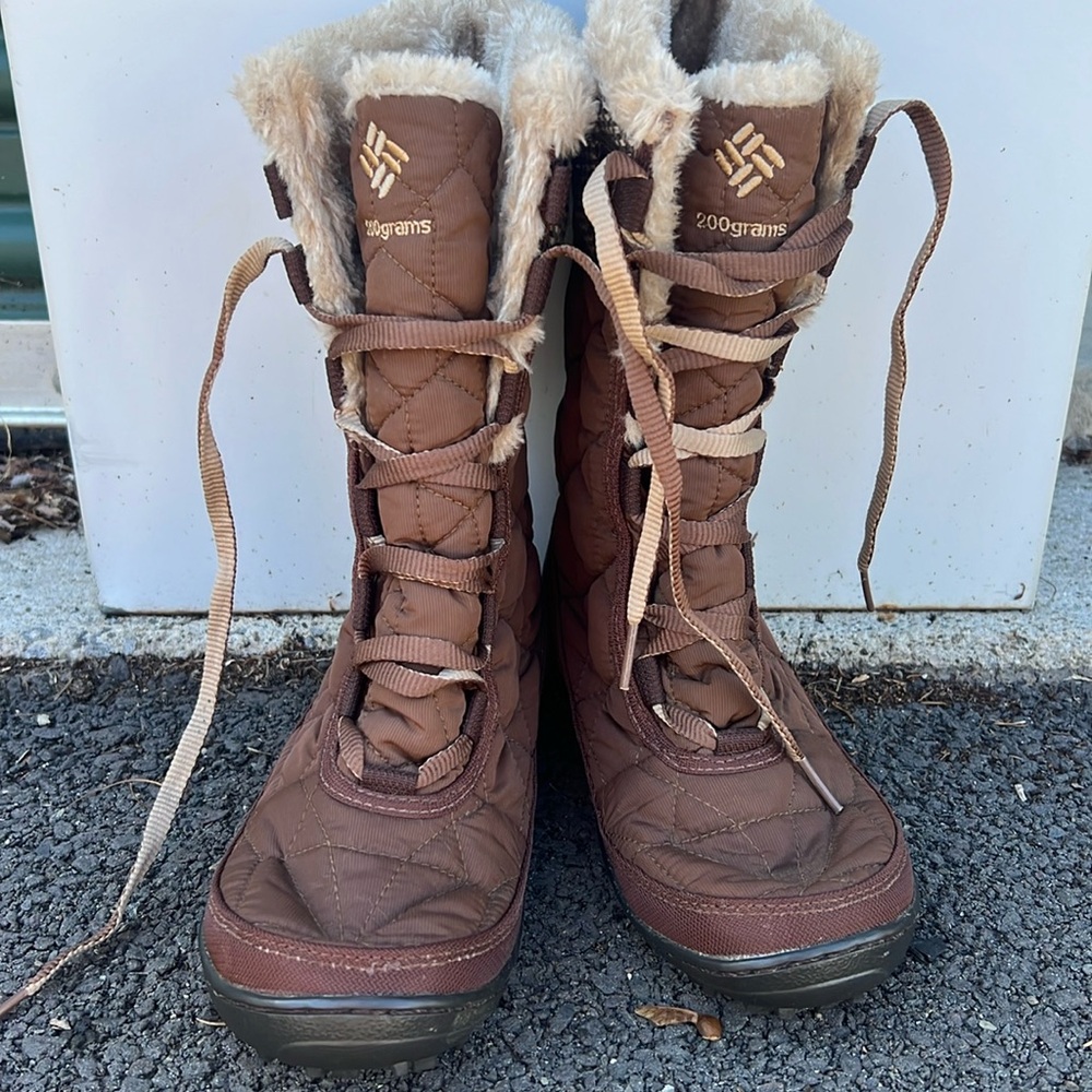 Columbia boots